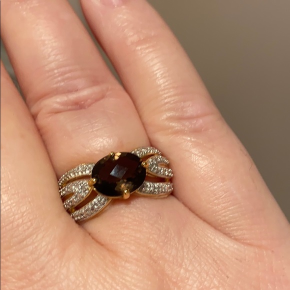 Genuine Smokey Quartz Oval East/West setting Ring - Picture 9 of 10